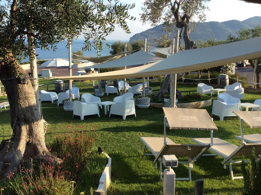 Holiday Lodge Al Porto Mattinata Kültér fotó
