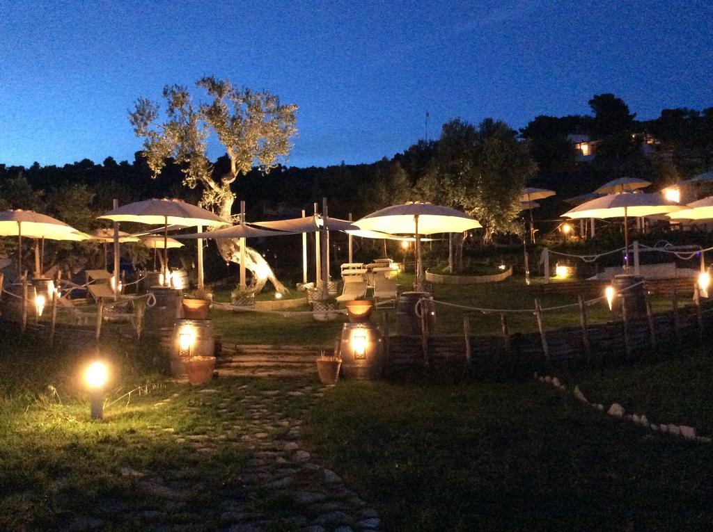 Holiday Lodge Al Porto Mattinata Kültér fotó