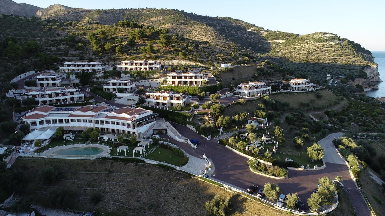 Holiday Lodge Al Porto Mattinata Kültér fotó