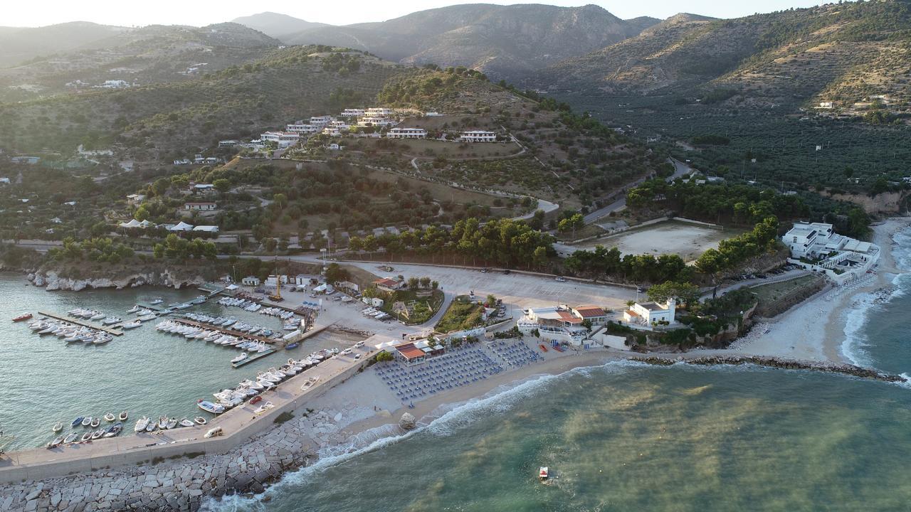 Holiday Lodge Al Porto Mattinata Kültér fotó