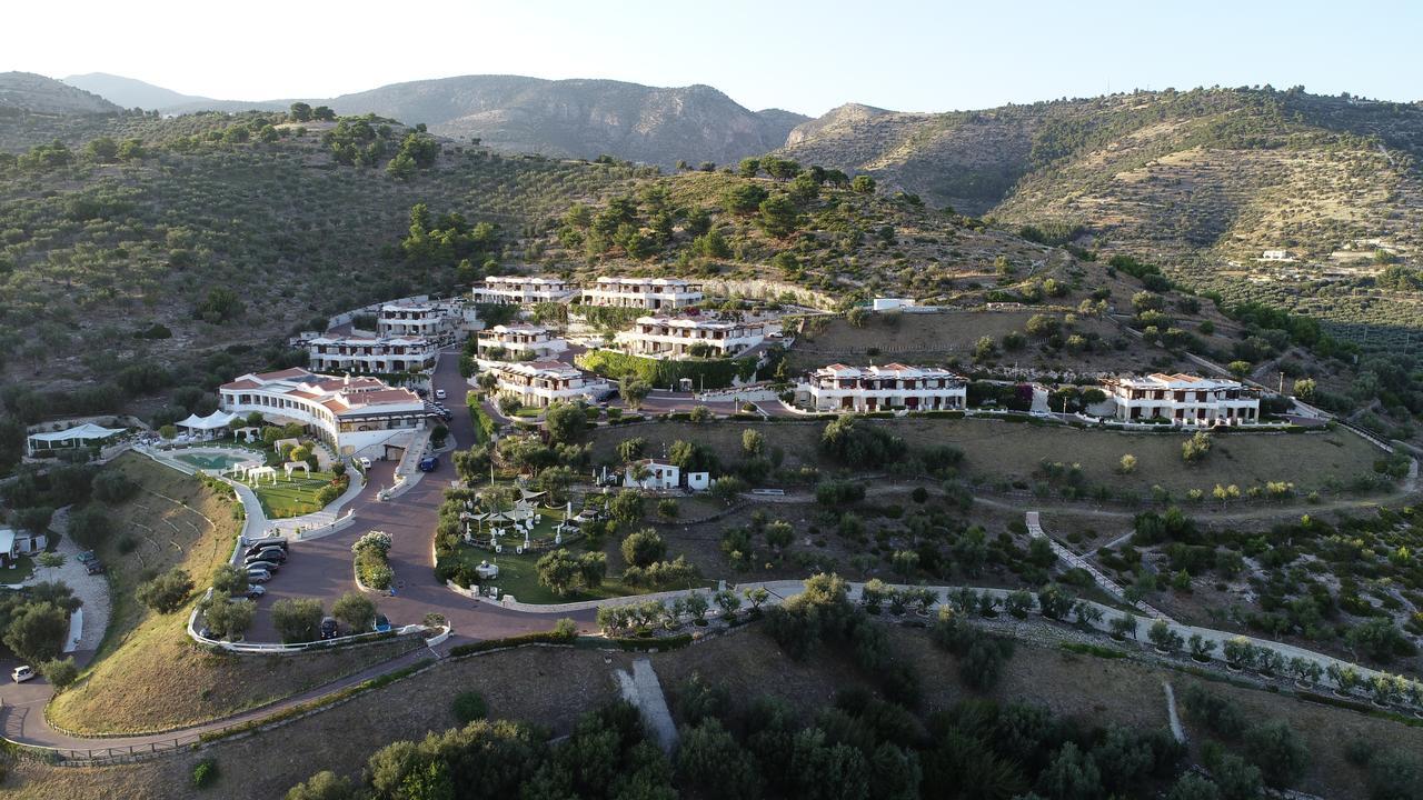 Holiday Lodge Al Porto Mattinata Kültér fotó
